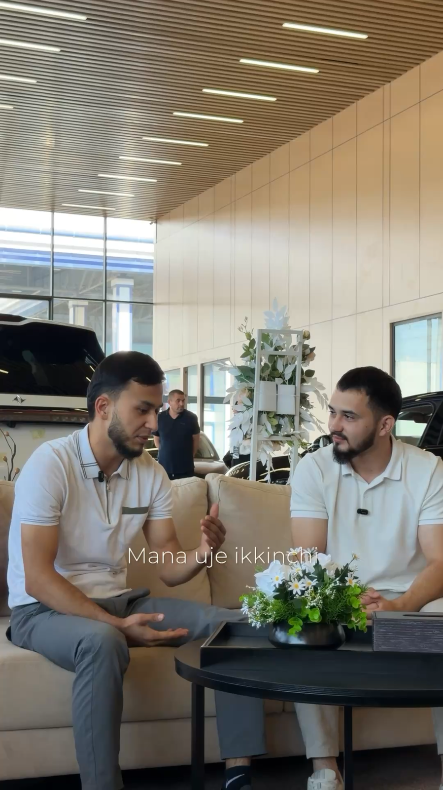 AutoSalon Dongfeng — атмосфера, подчеркивающая премиальный сервис